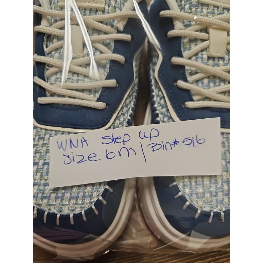 WNA Step Up Women's Designer Lace Up Platform Sneakers Size 6 Blue White NWOT - Picture 8 of 8